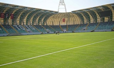 Spor Toto Akhisar Belediye Stadyumu Yeni Sezona Hazır