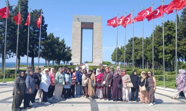 Akhisarlı Kadınlardan Çanakkale’ye Tarih ve Maneviyat Dolu Yolculuk