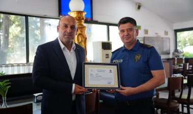 1. Sınıf Emniyet Müdürlüğüne Terfi Eden Hasan Taşan’a Veda