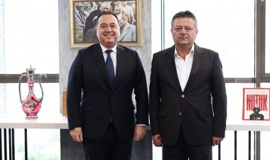 Hakan Erdost, Manisa Büyükşehir Belediye Başkanı Besim Dutlulu’yu Ziyaret Etti