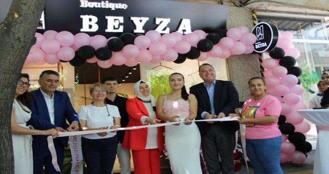 Beyza Boutique  Akhisarlıların hizmetine açıldı
