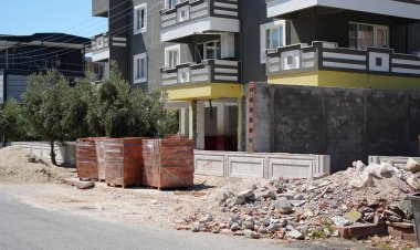 Hürriyet Mahallesi’ndeki Yakup Daraman Taziye Evi’nde Çalışmalar Sürüyor