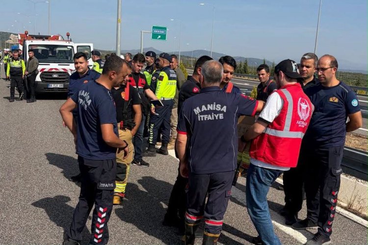 Akhisar’da Trafik Kazası Sonrası Ekipler Seferber Oldu
